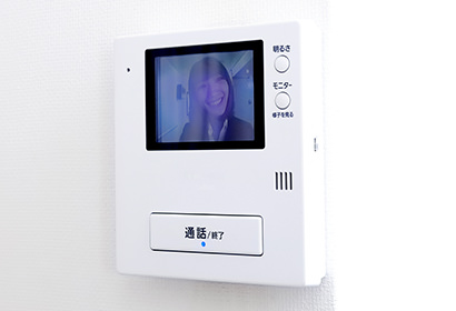 家庭用カラーTVドアホン